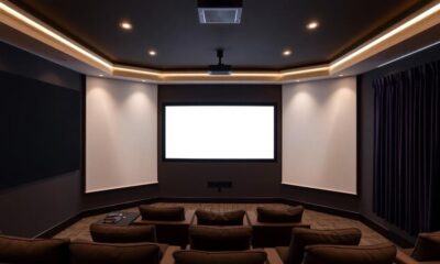 selecting ideal projector screen materials