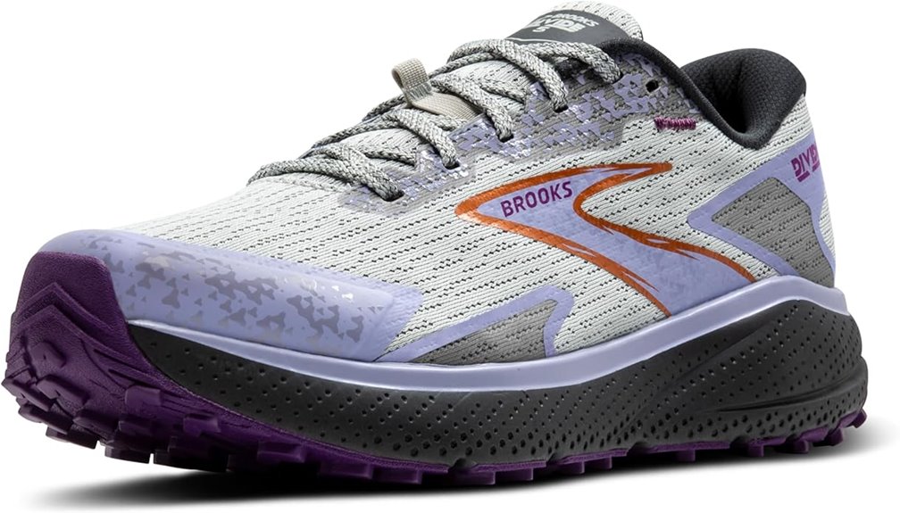 women s trail running shoe