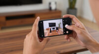 Show HN: iPhone App Takes Simultaneous Images From 2 Lenses, Fuses Into 1 Photo